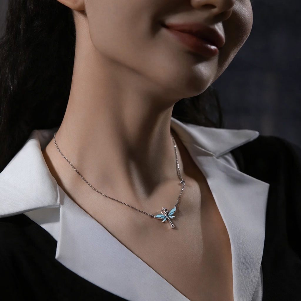 RelicWing Flying Keys Necklace™